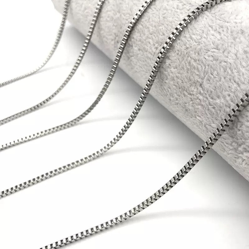 Stainless steel box chain necklace jewelry DIY jewelry necklace bracelet accessories titanium steel box chain 10 meter