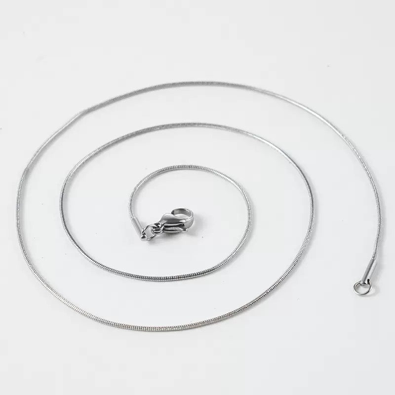 Stainless steel snake chain necklace titanium steel round snake bone chain necklace titanium steel hard jewelry collar chain 10pcs
